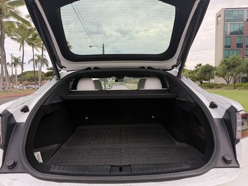 Used 2022 Tesla Model S Plaid image 7