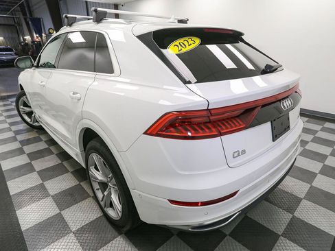 Used 2023 Audi Q8 Premium w/ Convenience Package AWD/4WD image 9