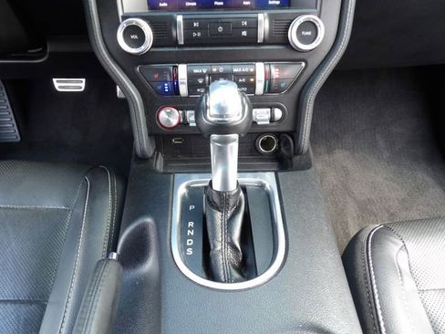 Certified 2020 Ford Mustang Premium RWD image 28