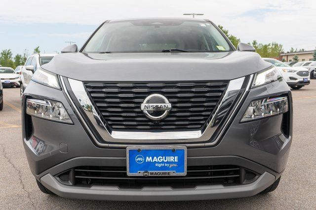 Used 2021 Nissan Rogue SV AWD/4WD image 3