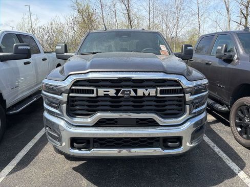 Used 2025 RAM 2500 Big Horn image 2