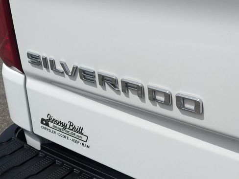 Used 2025 Chevrolet Silverado 1500 RST w/ Convenience Package II image 28