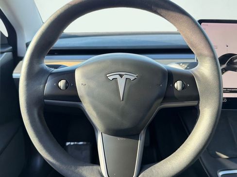Used 2021 Tesla Model 3 Standard Range Plus RWD image 35