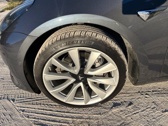 Used 2018 Tesla Model 3 Mid Range RWD image 20