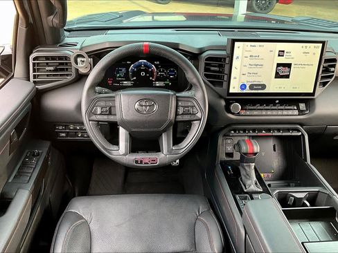 Used 2025 Toyota Tundra TRD Pro image 5