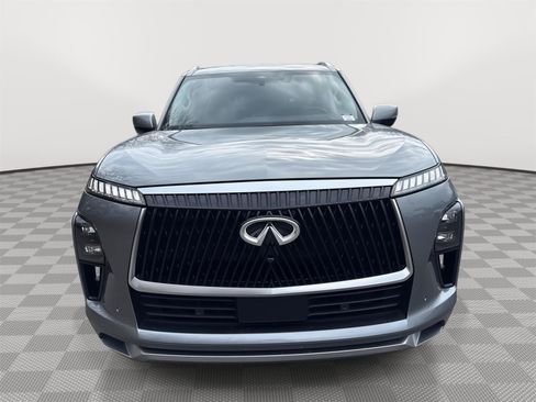 Certified 2025 INFINITI QX80 Sensory image 2