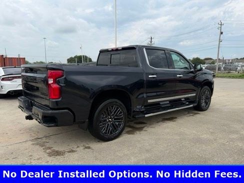 Used 2024 Chevrolet Silverado 1500 High Country w/ Technology Package AWD/4WD image 3