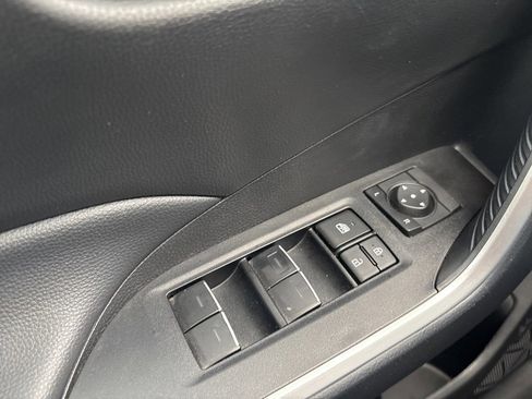 Certified 2025 Toyota RAV4 XLE image 21