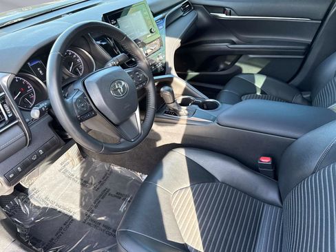 Used 2021 Toyota Camry SE image 21