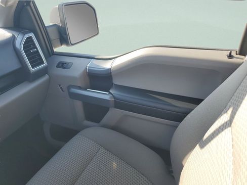 Used 2018 Ford F150 XLT w/ Equipment Group 302A Luxury AWD/4WD image 13