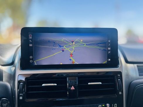 Used 2023 Lexus GX 460 Premium image 45