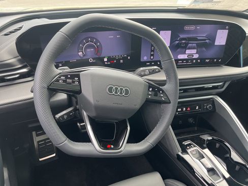 New 2026 Audi SQ5 Premium Plus AWD/4WD image 36