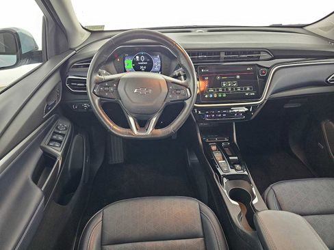 Used 2023 Chevrolet Bolt EUV Premier w/ Sun & Sound Package image 17