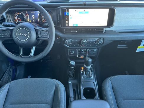 New 2026 Jeep Gladiator Sport image 15