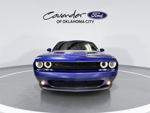 Used 2021 Dodge Challenger SXT w/ Blacktop Package image 3