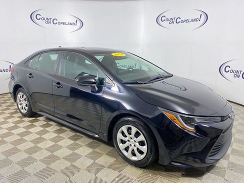 Certified 2024 Toyota Corolla LE FWD image 1