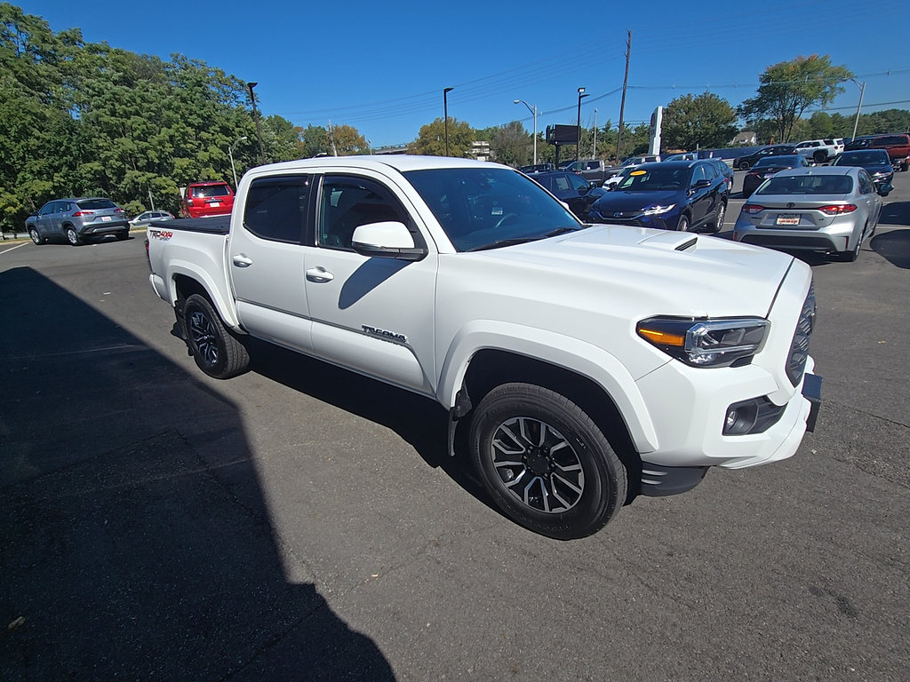Certified 2023 Toyota Tacoma TRD Sport AWD/4WD image 19