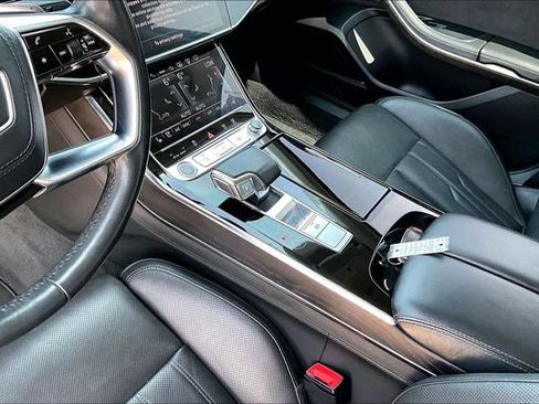 Used 2023 Audi A8 L 3.0T AWD/4WD image 14