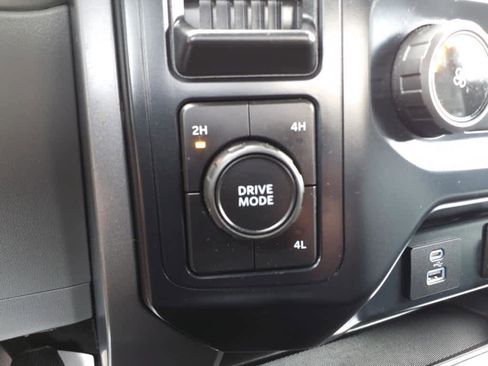 Used 2023 Ford F150 XLT AWD/4WD image 16