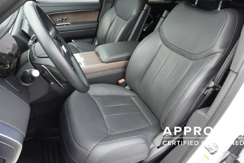 Used 2025 Land Rover Range Rover Long Wheelbase SE AWD/4WD image 20