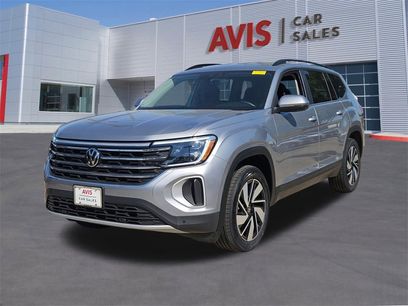 Used 2025 Volkswagen Atlas SE