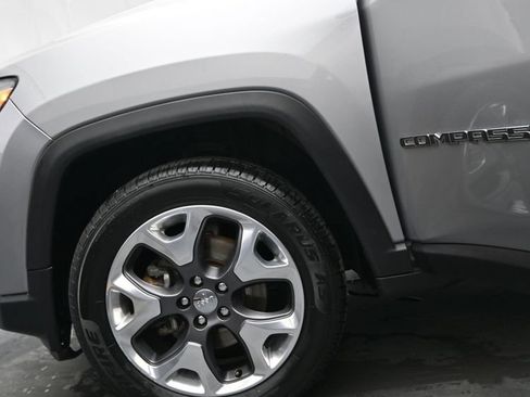 Used 2019 Jeep Compass Limited AWD/4WD image 17