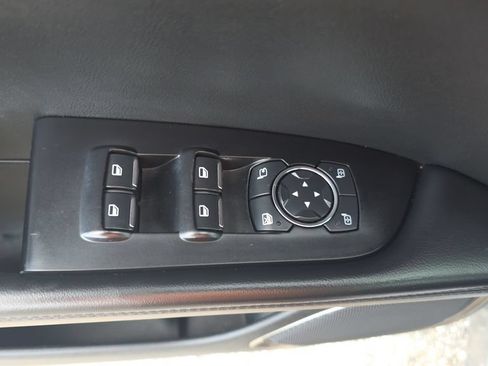 Used 2023 Lincoln Nautilus Reserve FWD image 12