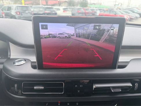 Used 2023 Lincoln Aviator AWD image 26