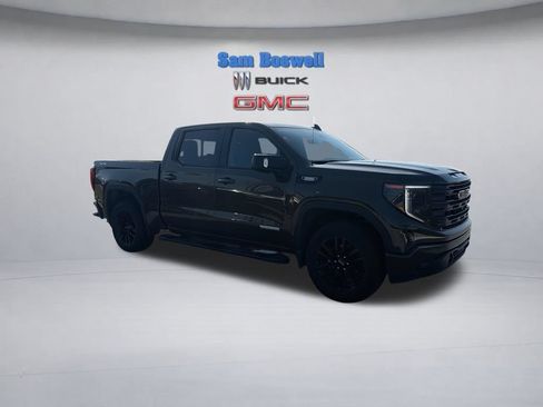 Used 2023 GMC Sierra 1500 Elevation w/ Elevation Premium Package AWD/4WD image 3