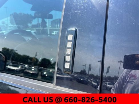Used 2018 Ford F150 XLT w/ Equipment Group 302A Luxury AWD/4WD image 12