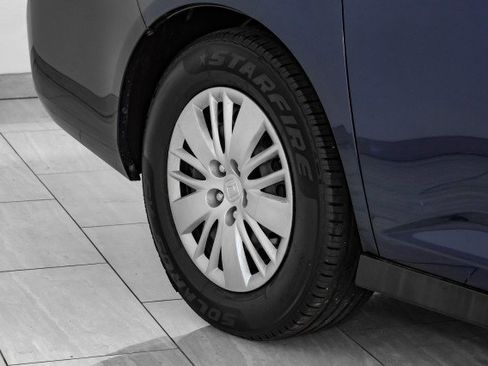 Used 2015 Honda Odyssey LX image 49
