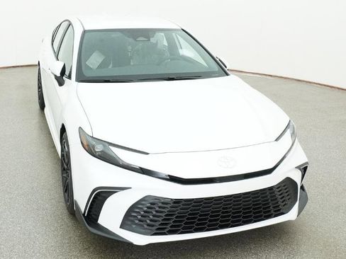 New 2026 Toyota Camry SE FWD image 12