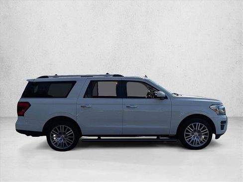 Used 2024 Ford Expedition Max Limited image 4