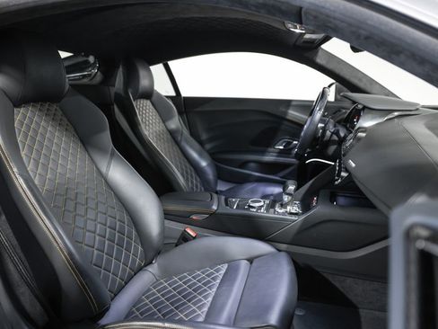 Used 2022 Audi R8 V10 performance image 18