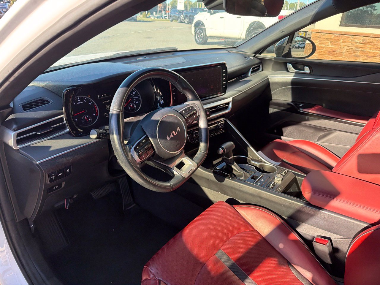 Used 2024 Kia K5 GT-Line w/ GT-Line Premium Package FWD image 4