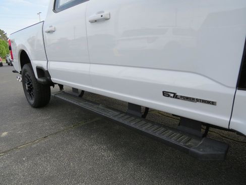 New 2025 Ford F250 Lariat w/ Lariat Ultimate Package image 15