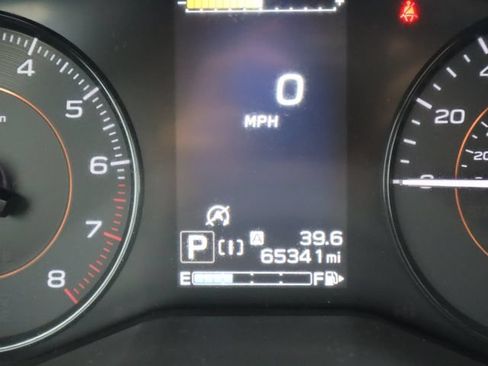 Used 2021 Subaru Crosstrek 2.0i AWD/4WD image 27