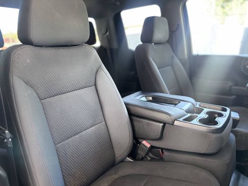 Used 2019 Chevrolet Silverado 1500 W/T w/ WT Convenience Package AWD/4WD image 24