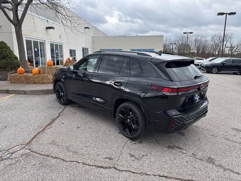 New 2026 Volkswagen Tiguan SE R-Line image 16