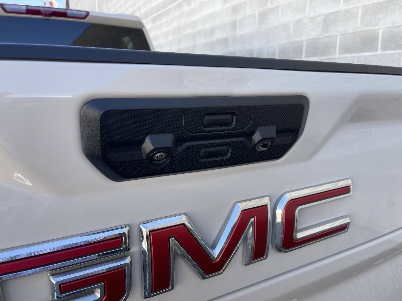 Used 2026 GMC Sierra 2500 AT4 AWD/4WD image 8