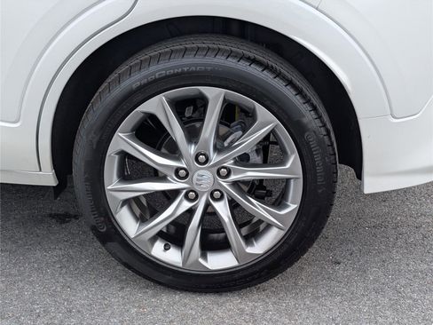 Used 2025 Buick Encore GX Avenir w/ Avenir Technology Package image 11