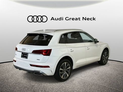 Used 2023 Audi Q5 2.0T Premium w/ Convenience Package AWD/4WD image 8