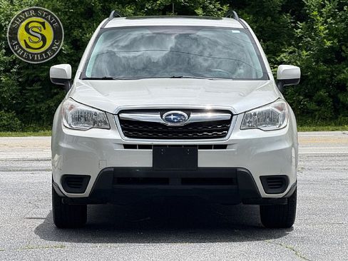 Used 2015 Subaru Forester 2.5i Premium w/ All-Weather Package AWD/4WD image 2