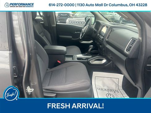Used 2022 Nissan Frontier SV AWD/4WD image 17