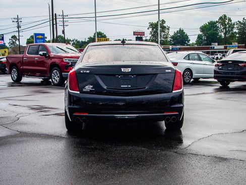 Used 2018 Cadillac CT6 Luxury AWD/4WD image 6