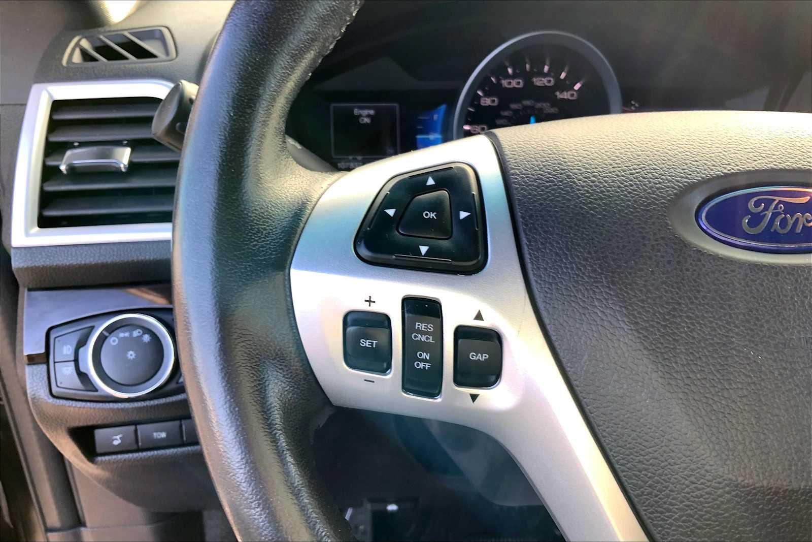 Used 2015 Ford Explorer Limited w/ Equipment Group 302A AWD/4WD image 23