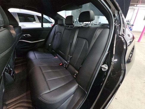 Used 2023 BMW 330i xDrive Sedan w/ Premium Package AWD/4WD image 13