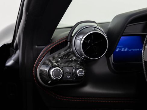 Used 2023 Ferrari F8 Tributo RWD image 39