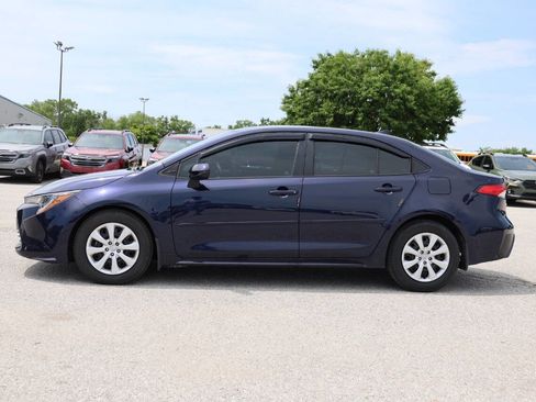 Used 2024 Toyota Corolla LE FWD image 8