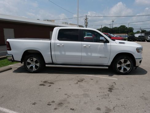 Used 2023 RAM 1500 Laramie AWD/4WD image 2
